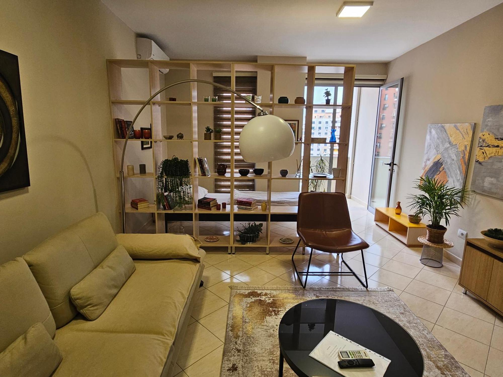 Apartament Center 12